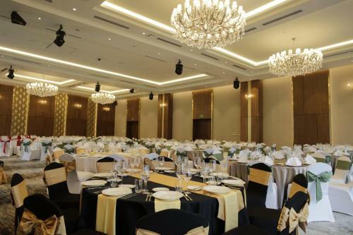 Hotel Wyndham Grand Kn Paradise Cam Ranh
