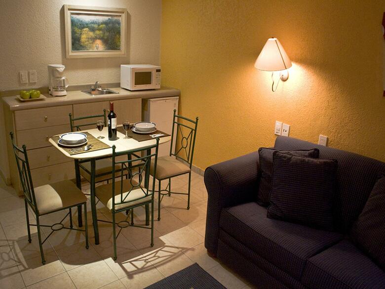 Hotel Plaza Inn Express