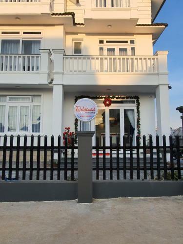 Apartamento Dalatsunset Home