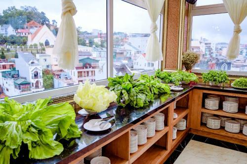 Queen T&t Dalat Hotel