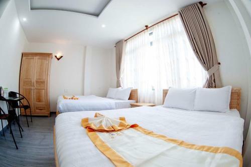 Phong Nguyet Hotel