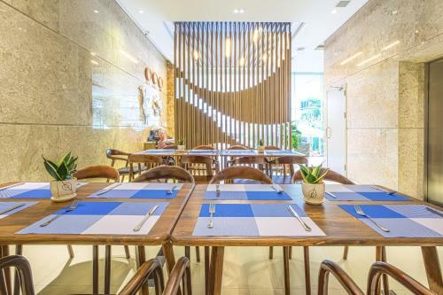Yen Vy Hotel And Apartment