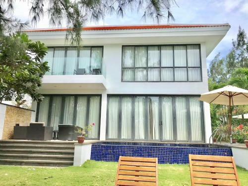 Emblemsea 4bedrooms Villa 5* Free Pick Up
