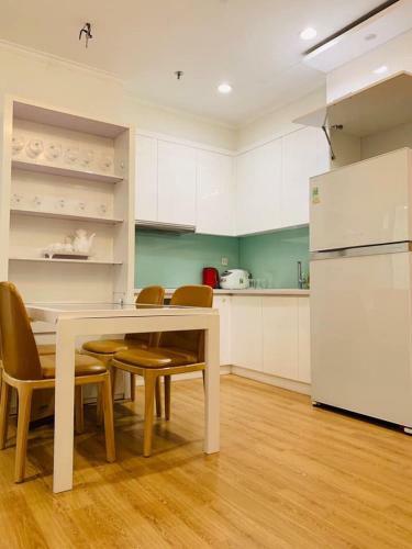 Bayhomes Royal City Serviced Apartment