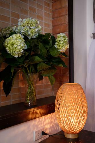 Hanoi Lullaby Hotel And Travel