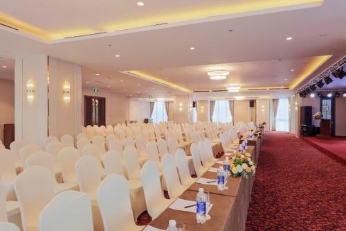 Hotel Grand Vista Hanoi