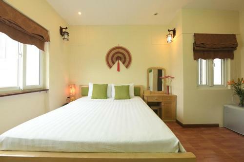 Hoan Kiem Lakeview Hotel