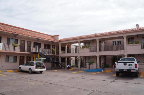 Hotel El Dorado Inn