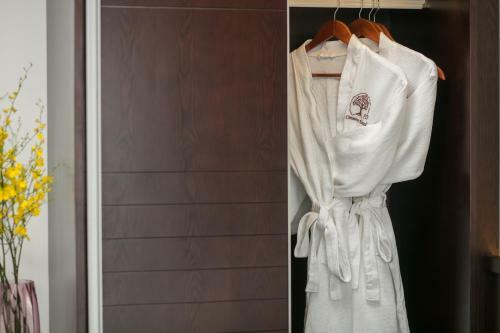 Hanoi Horse Hotel