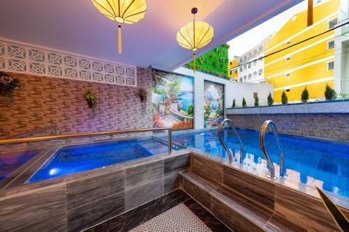 Calla Hotel Hoi An