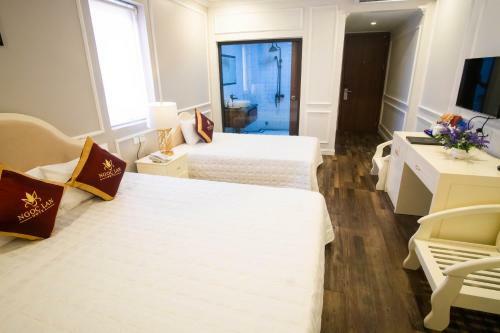 Kh�ch S?n Ng?c Lan H? Long Hotel