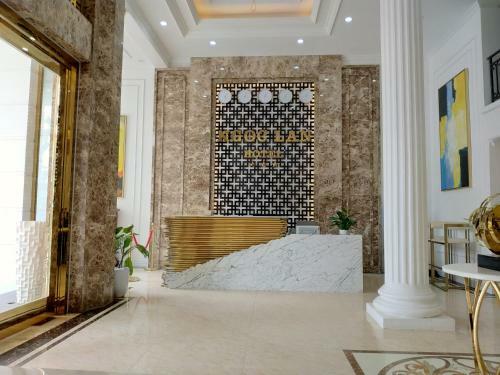Kh�ch S?n Ng?c Lan H? Long Hotel