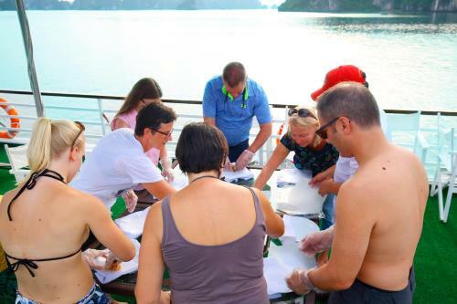 White Dolphin Cruises