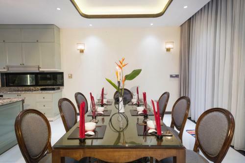 Bay Villa Ha Long