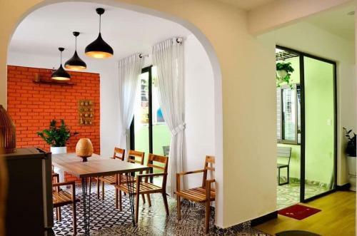 Hostal Monaco Homestay