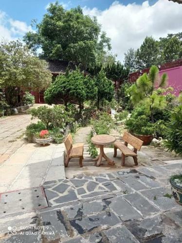 Apartamento Reddoorz Red Homestay Da Lat