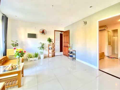 Hotel Tem House Nha Trang