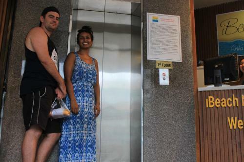 Ibeach Centre Hotel And Homestay