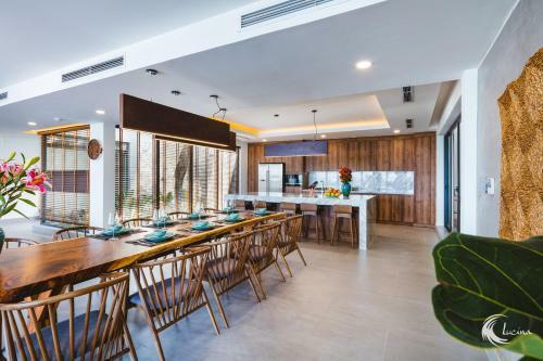 Lucina Villa Nha Trang