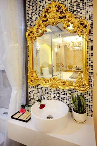 Hotel Alpha Bird Nha Trang - Managed By Rhm Group
