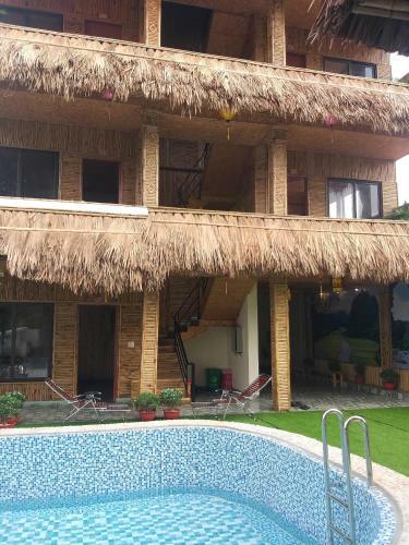 Hang Mua Bamboo Homestay