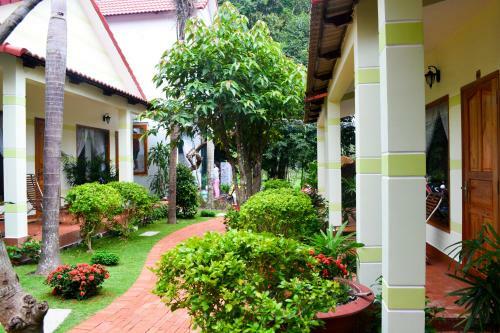Hostal Ngoc Viet Bungalow