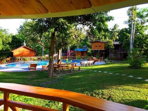 Hostal Phu Quoc Sen Lodge Bungalow Village