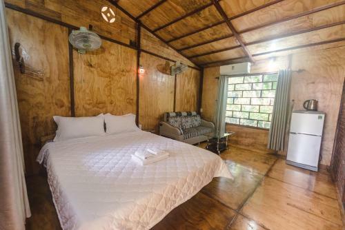 Hostal Phu Quoc Sen Lodge Bungalow Village