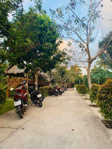 Hostal Phu Quoc Sen Lodge Bungalow Village