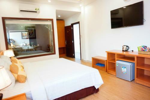 N? Ho�ng Hotel