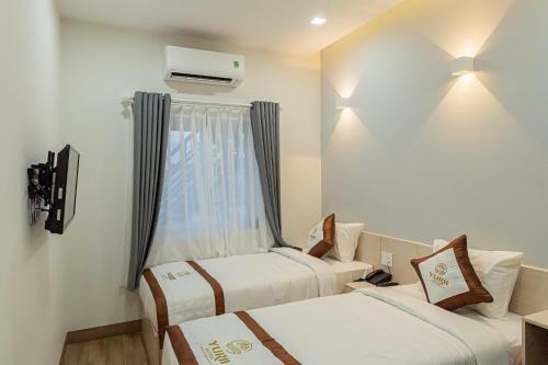 Yurii Hotel