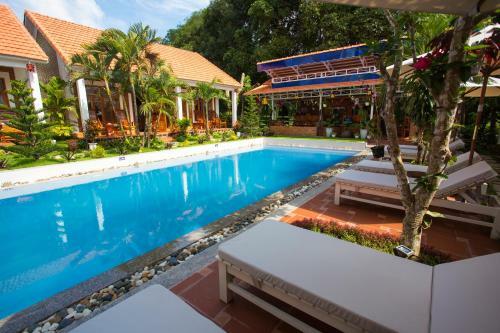 Hotel Little Garden Bungalow