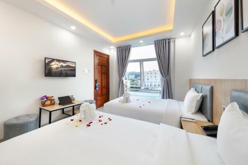 Salah Hotel