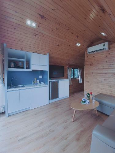 Hotel Long Hill Bai Xep Resort & Spa