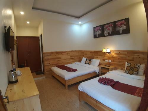 Hostal Dang Khoa Garden Inn