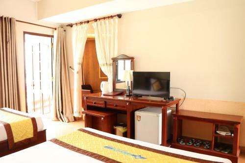 Hotel Kh�ch S?n C?u Long B