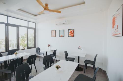 Marina Hotel Ph� Y�n