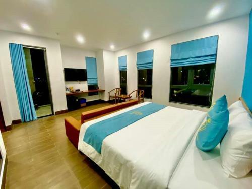 Royal Khanh Hotel
