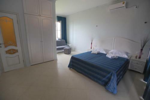 Hostal Hometel 4 Friends