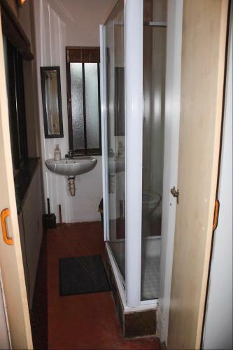 Hostal Demepran Grove B & B
