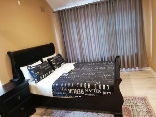 Hostal More-inn Guest House