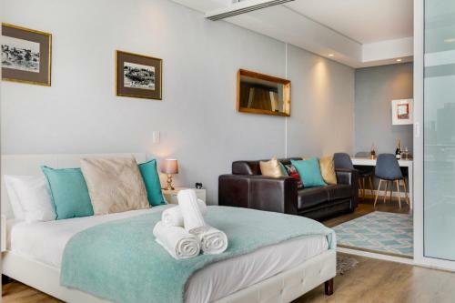 Stylish Central Apartment Near Table Mountain