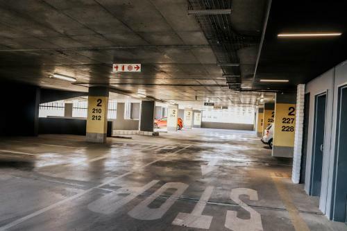Apartamento Wex1 - Modern,wifi,netflix,gym,pool, Secure Parking