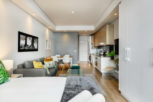 Eco Balcony Apartment Near Table Mountain