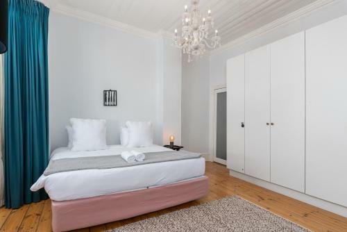 Cozy Townhouse In Perfect Location With Mountain Views