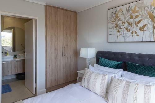 Waters Edge Self-catering Apartments