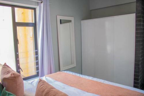 Modern Penthouse Apartment. City Center. 11.1