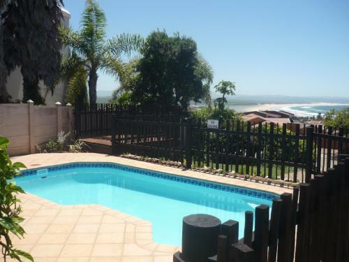 Hostal A1 Bay View