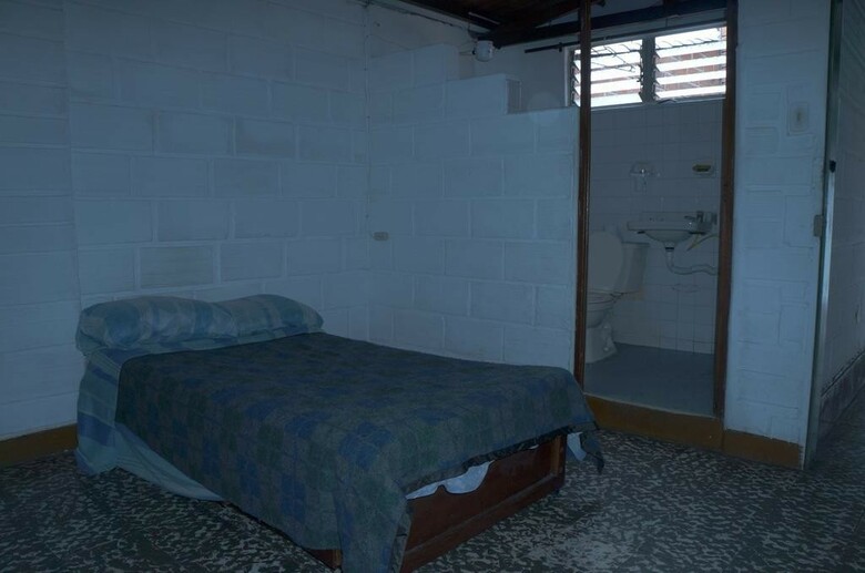 Hostal Habita Estudios Laureles