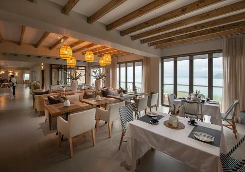 Shark Bay Hotel & Spa